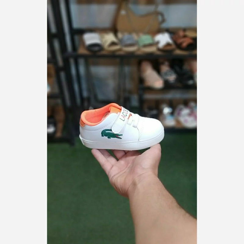 کفش بچه گانه اقتصادی.