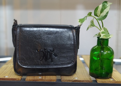 کیف پاسپورتی زنانه مشکی مدل DIOR کد 236