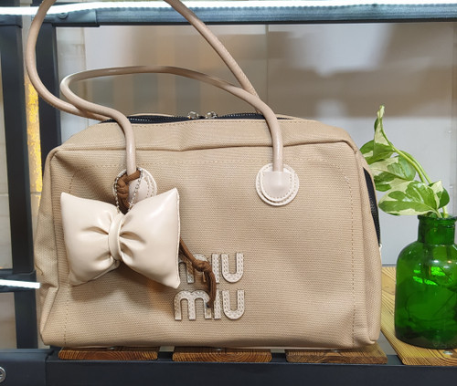 کیف زنانه miu miu کرمی کد 256