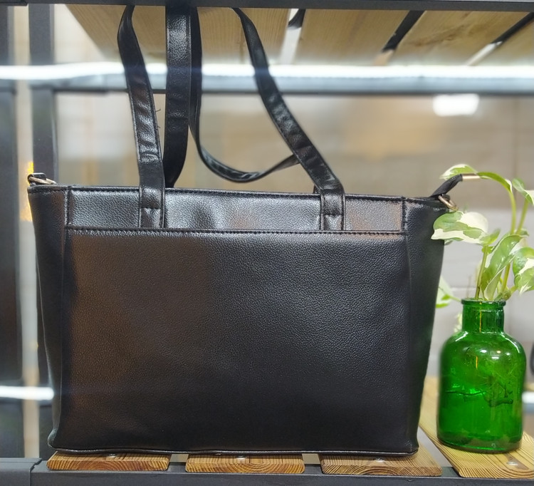 کیف کاربردی زنانه مدل شَنِل(CHANEL) مشکی کد ۳۰۷