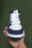 کفش اسپرت دخترانه و پسرانه نایک جردن ساق دار سفید سرمه ای کد ۲۸۱